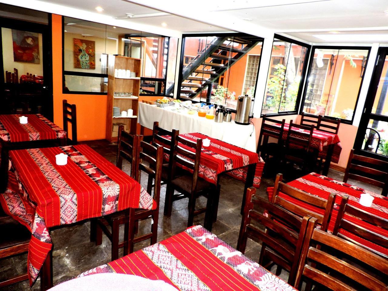 Kintu Classic Cuzco Buitenkant foto