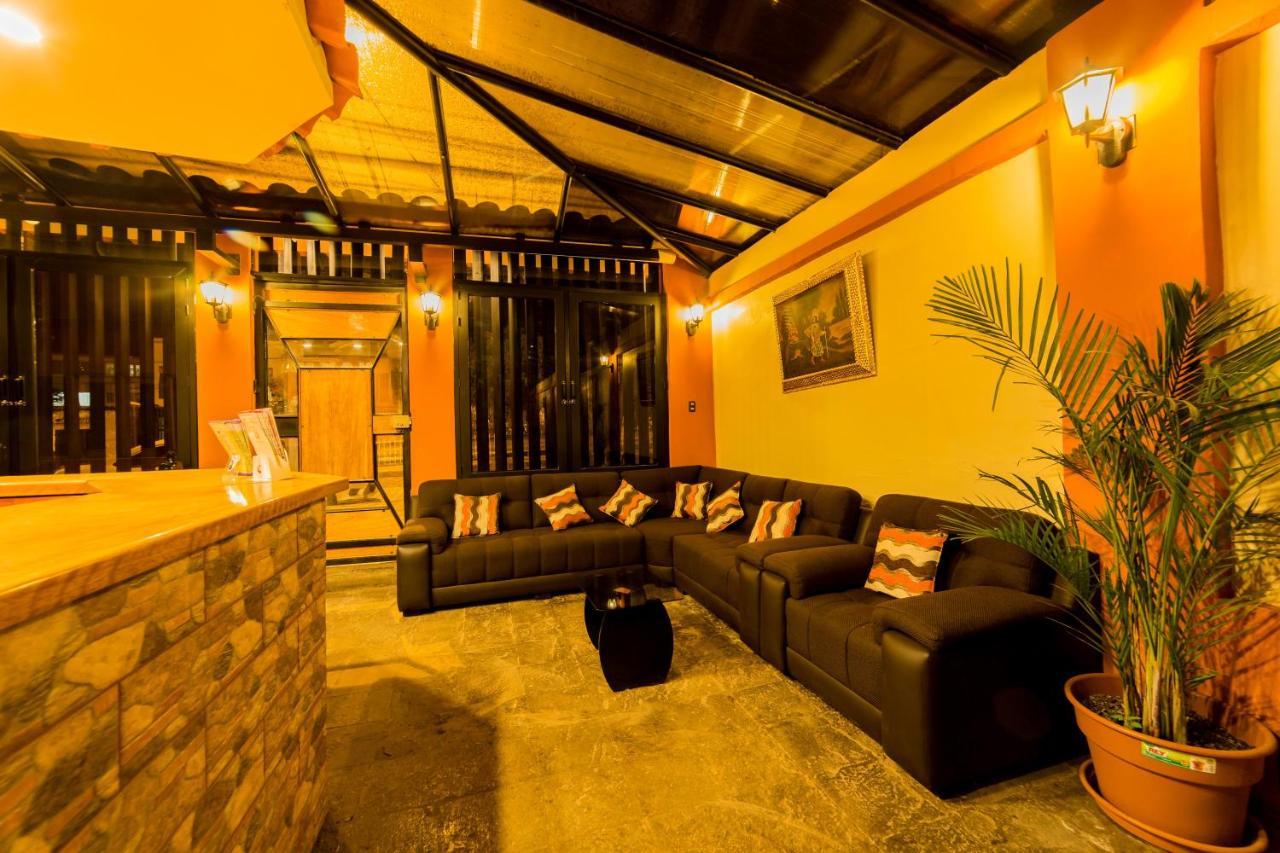 Kintu Classic Cuzco Buitenkant foto