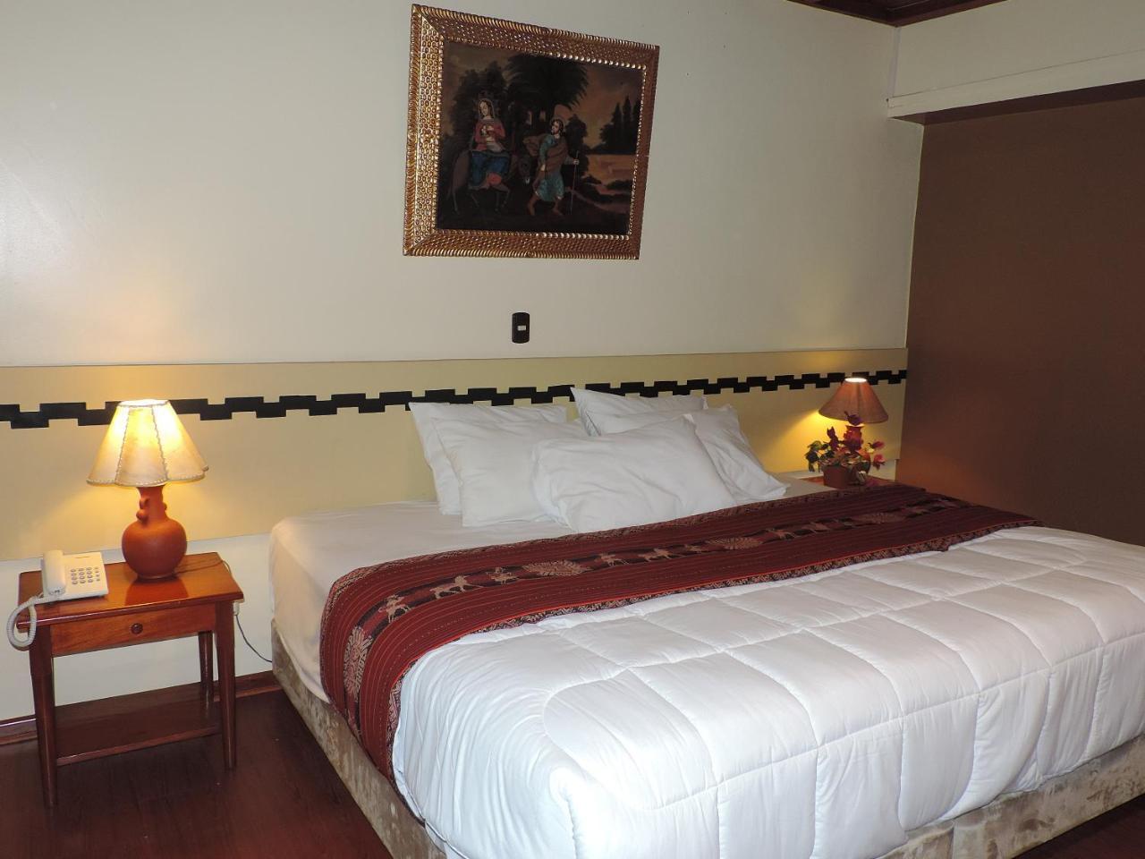 Kintu Classic Cuzco Buitenkant foto