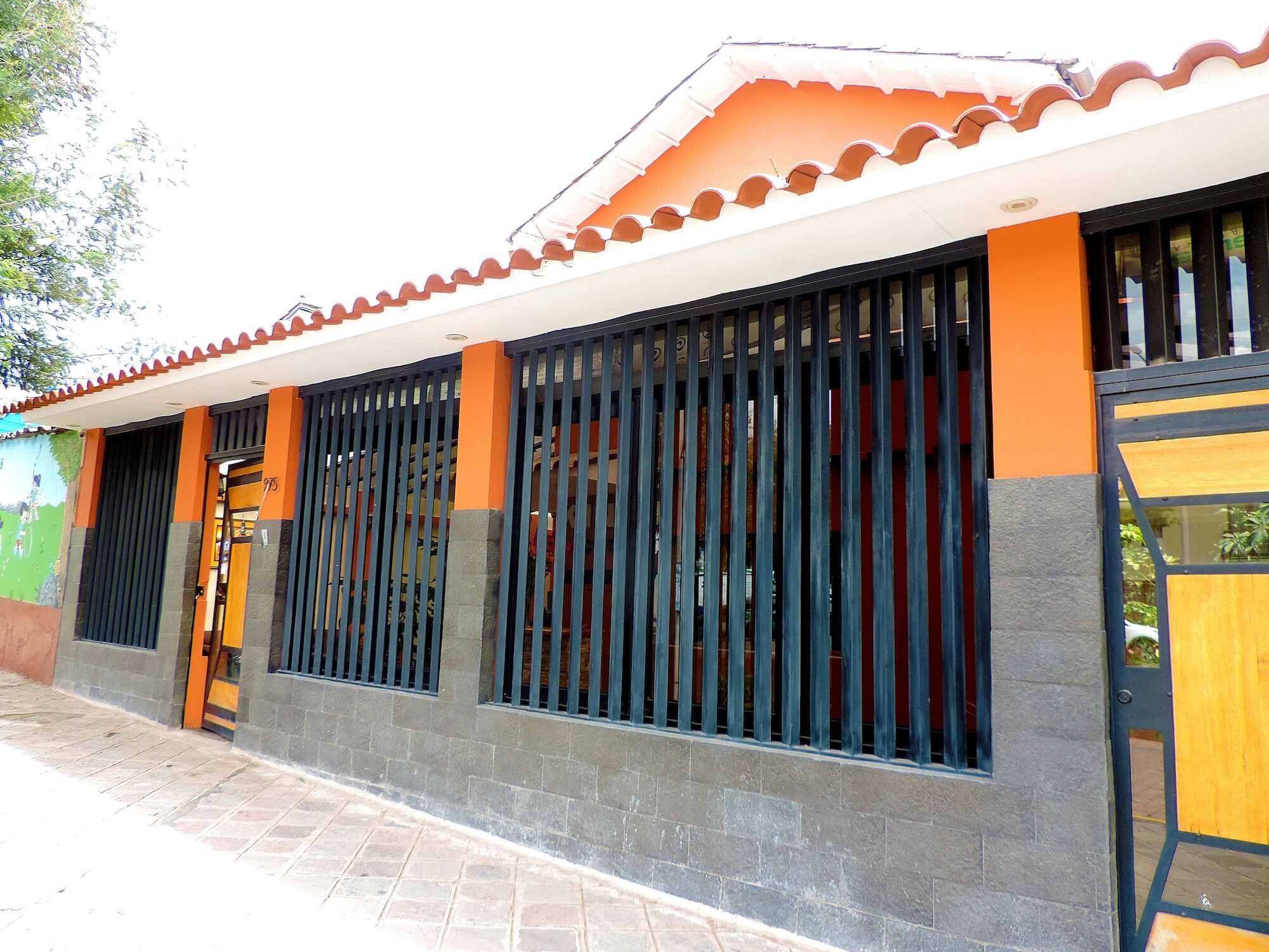 Kintu Classic Cuzco Buitenkant foto