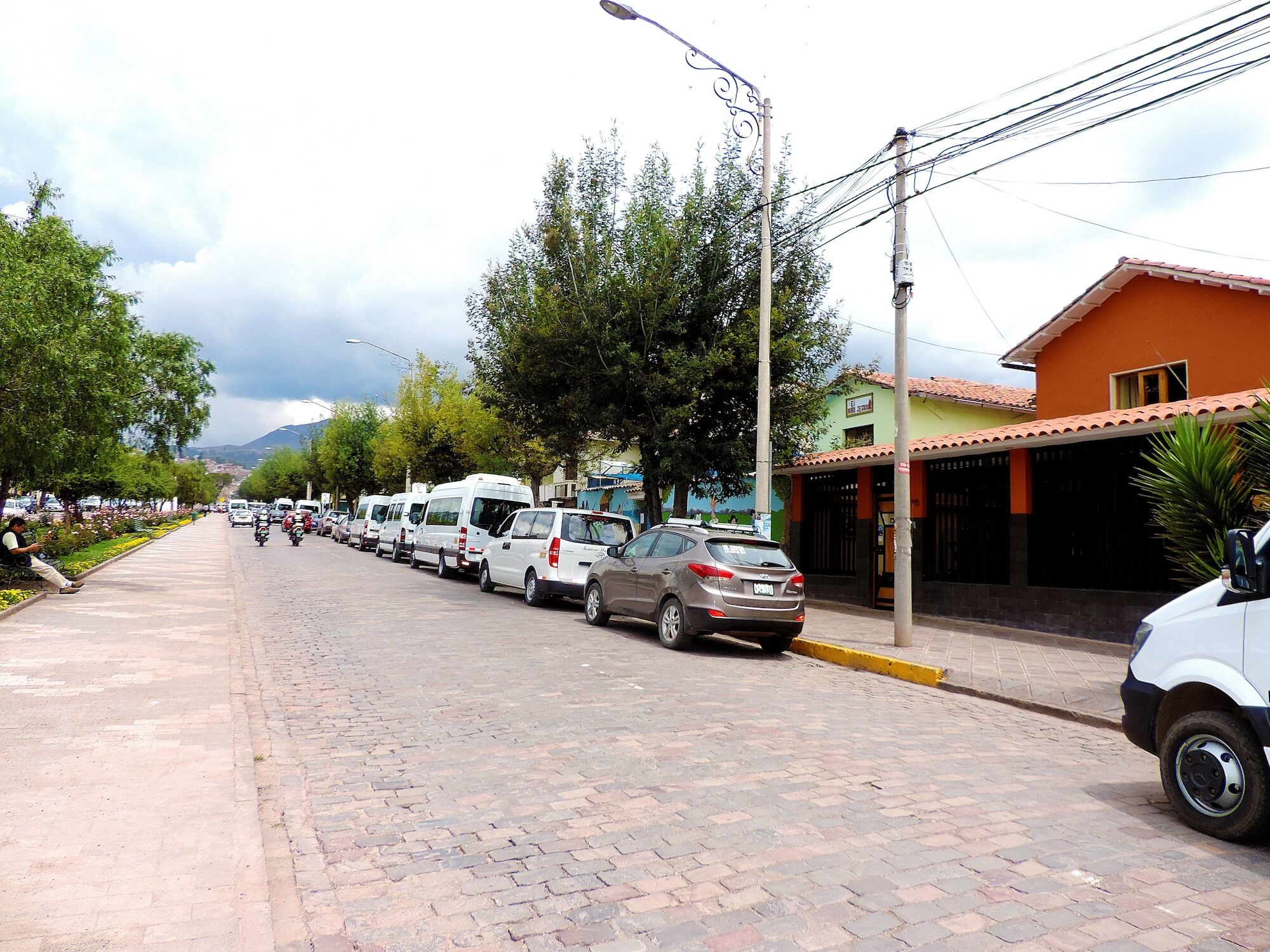 Kintu Classic Cuzco Buitenkant foto